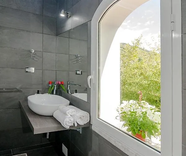 Maison27 Πανσιόν