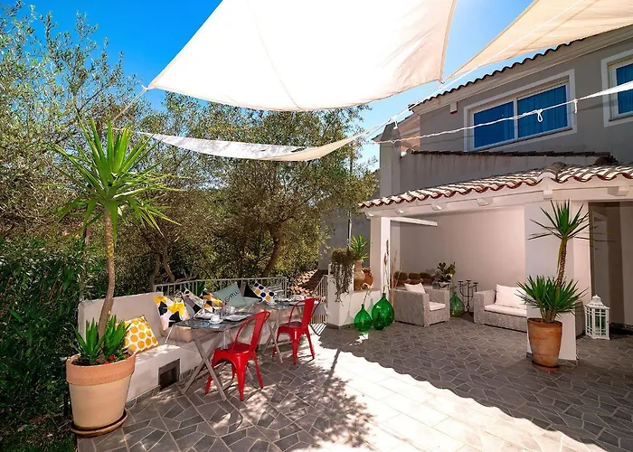 Πανσιόν Maison27 4*